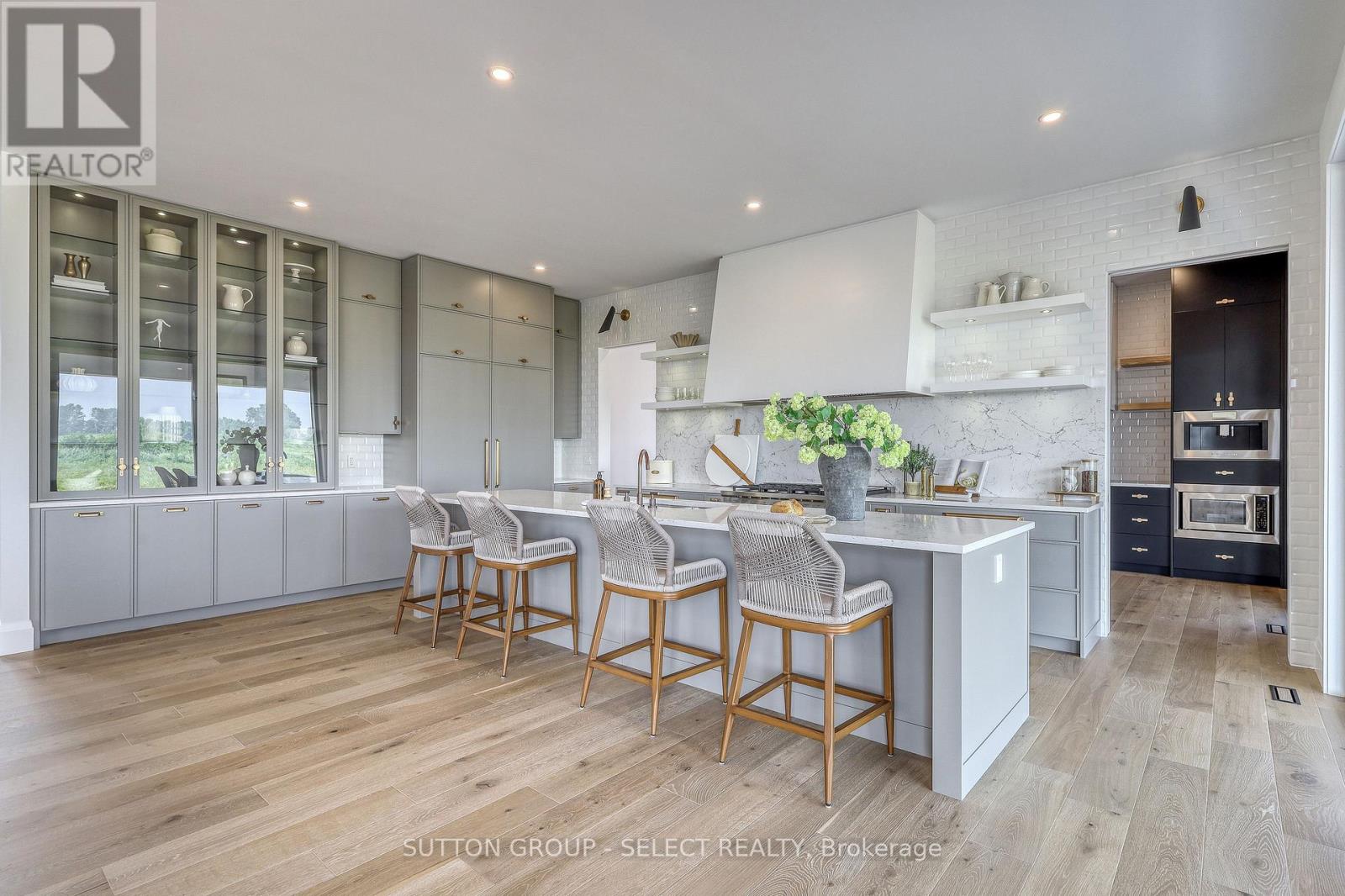 169 Edgewater Boulevard, Middlesex Centre, Ontario  N0L 1R0 - Photo 15 - X12930780