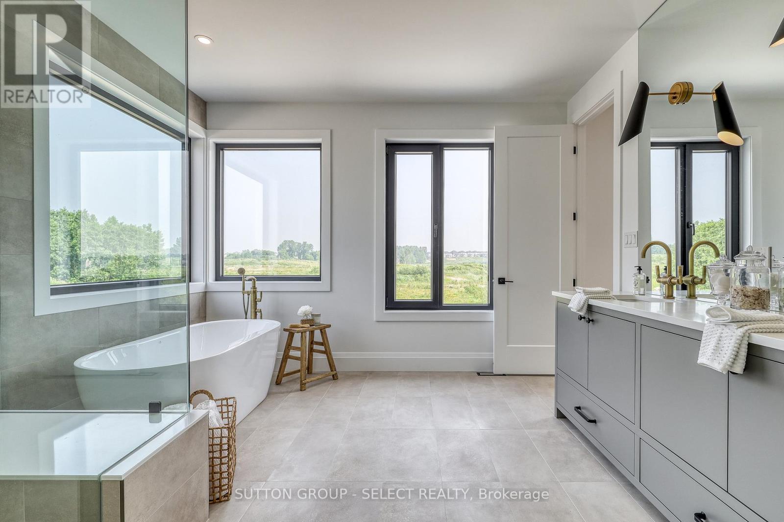 169 Edgewater Boulevard, Middlesex Centre, Ontario  N0L 1R0 - Photo 43 - X12930780