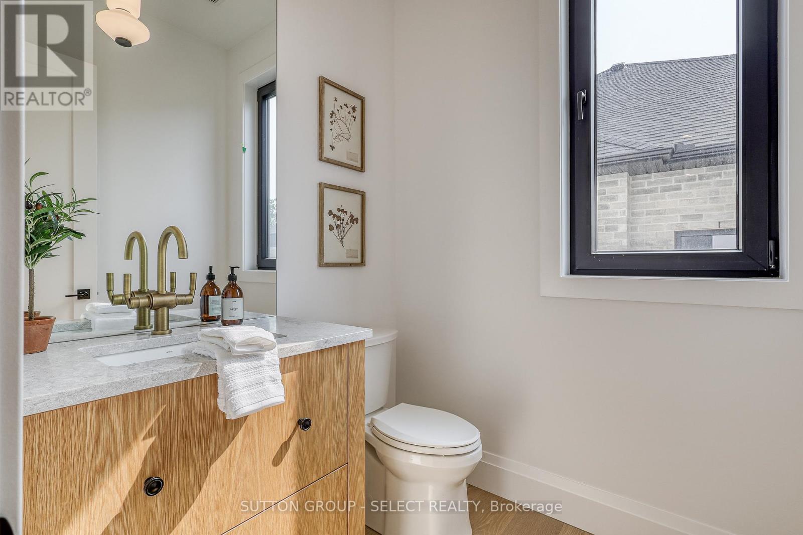 169 Edgewater Boulevard, Middlesex Centre, Ontario  N0L 1R0 - Photo 7 - X12930780