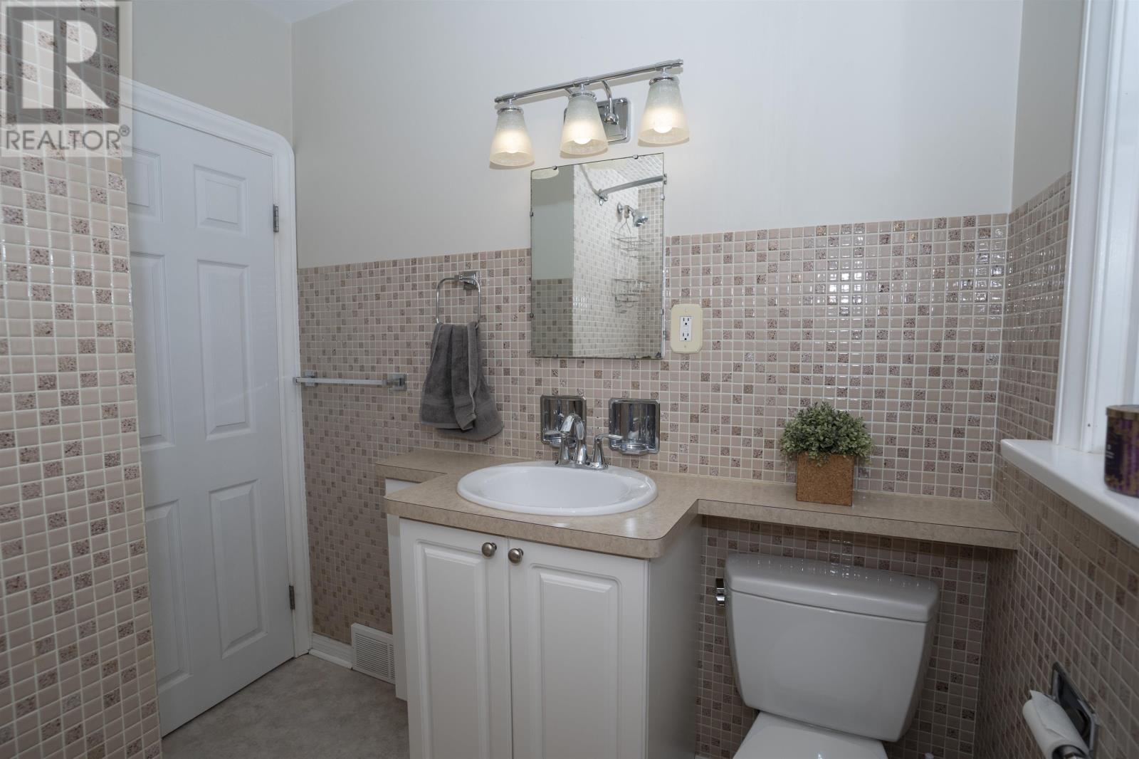 477 Empire Ave E, Thunder Bay, Ontario  P7E 4S7 - Photo 13 - TB2600503