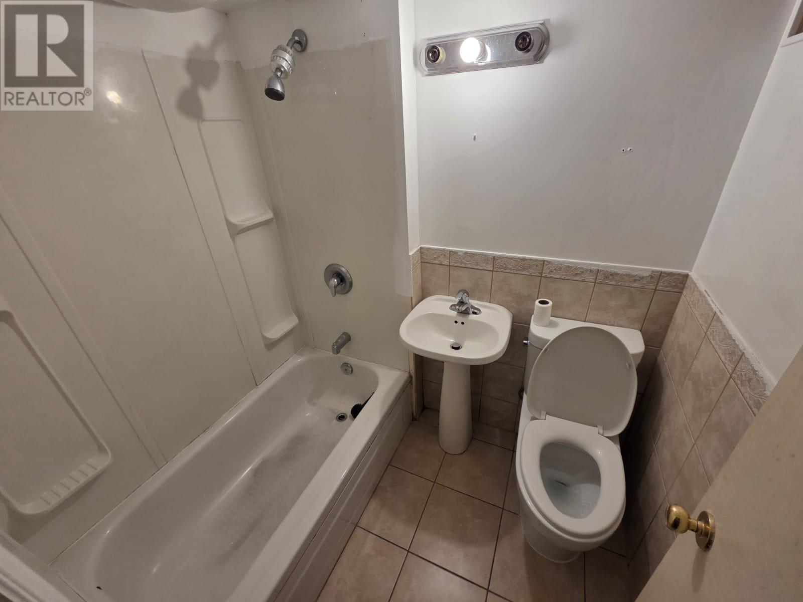 2230 Begin St E, Thunder Bay, Ontario  P7E 5L6 - Photo 31 - TB2600481