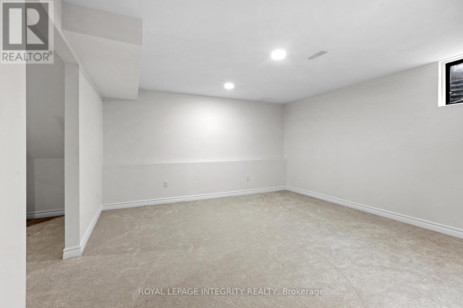 6368 Viseneau Drive, Ottawa, Ontario  K1C 2J2 - Photo 30 - X12930636