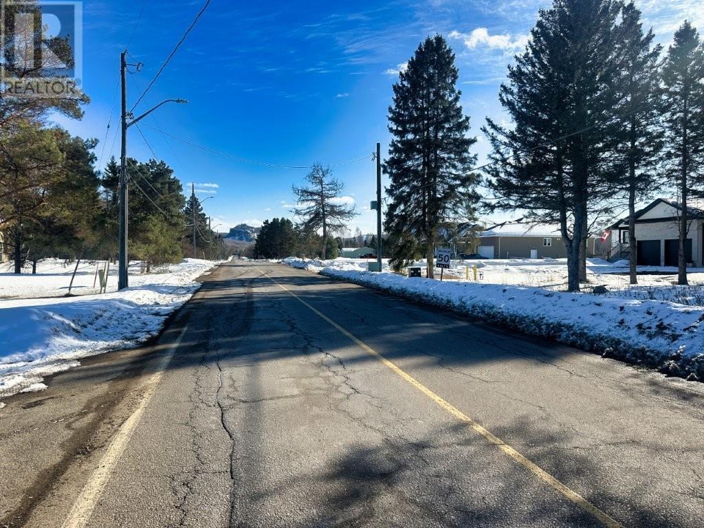 2085 15th Side Road, Thunder Bay, Ontario  P7J 1E2 - Photo 10 - TB2600561