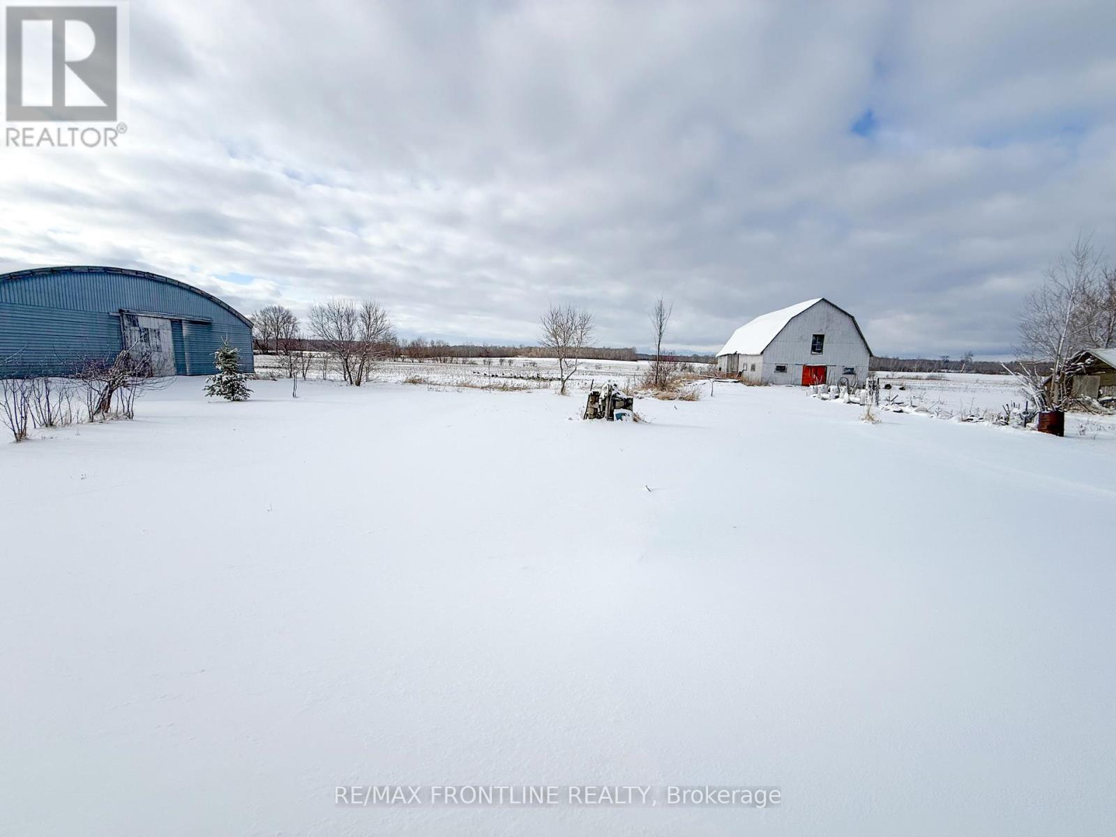 15169 Eaman Road, South Stormont, Ontario  K0C 1R0 - Photo 6 - X12889216