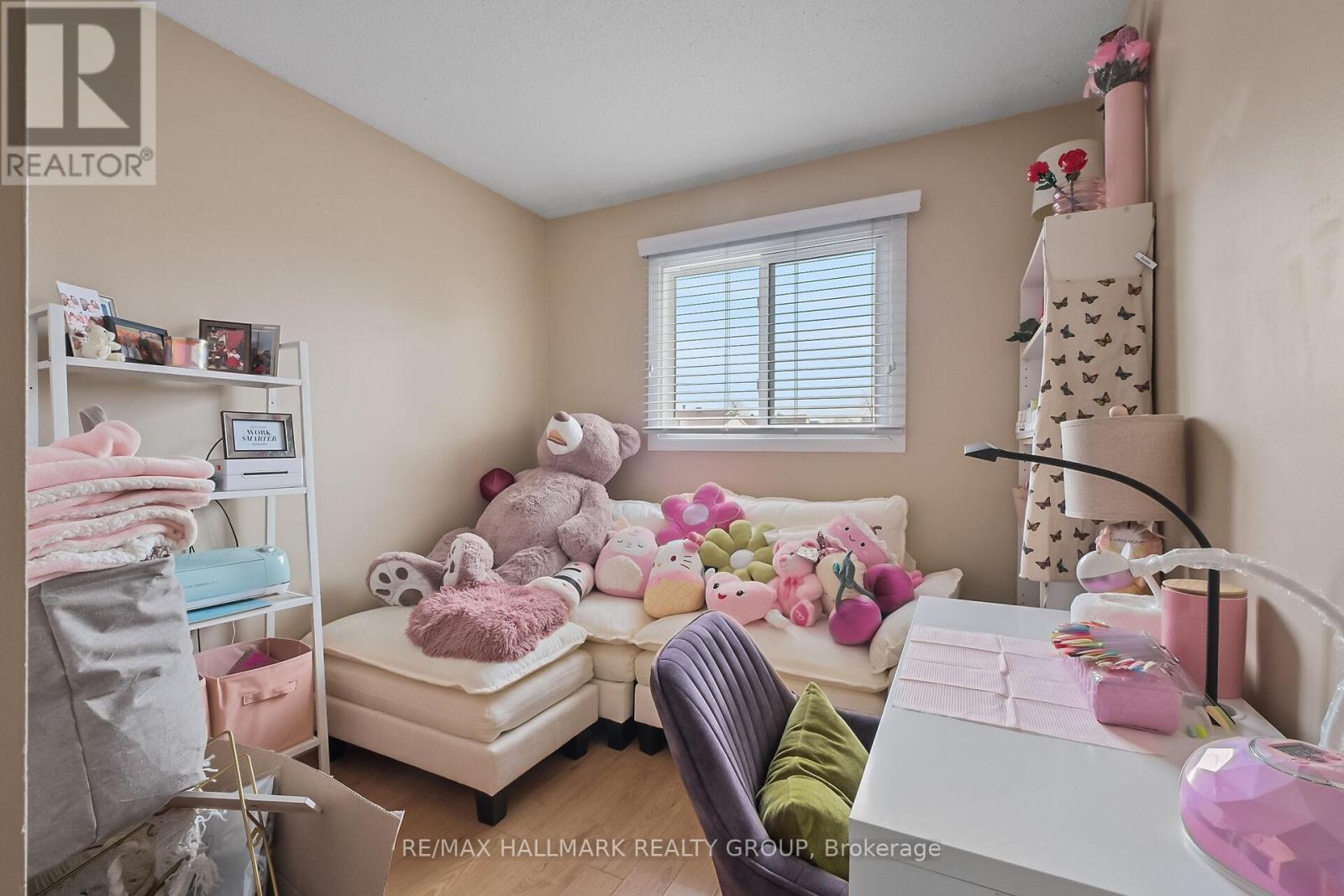 119 Teal Crescent, Ottawa, Ontario  K1E 2C1 - Photo 34 - X12909342