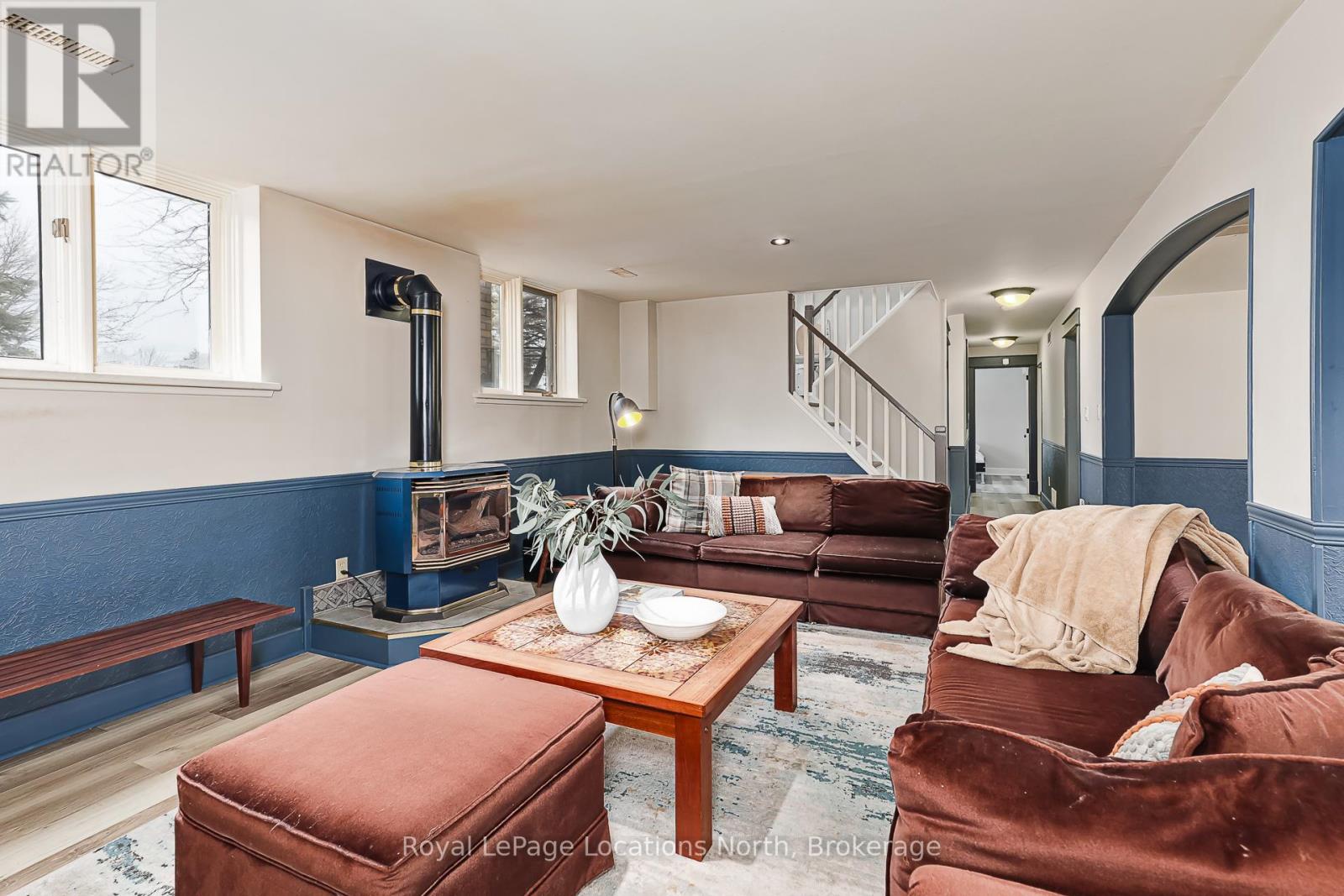 15 Blackburn Avenue, Clearview (Nottawa), Ontario  L0M 1P0 - Photo 24 - S12930724