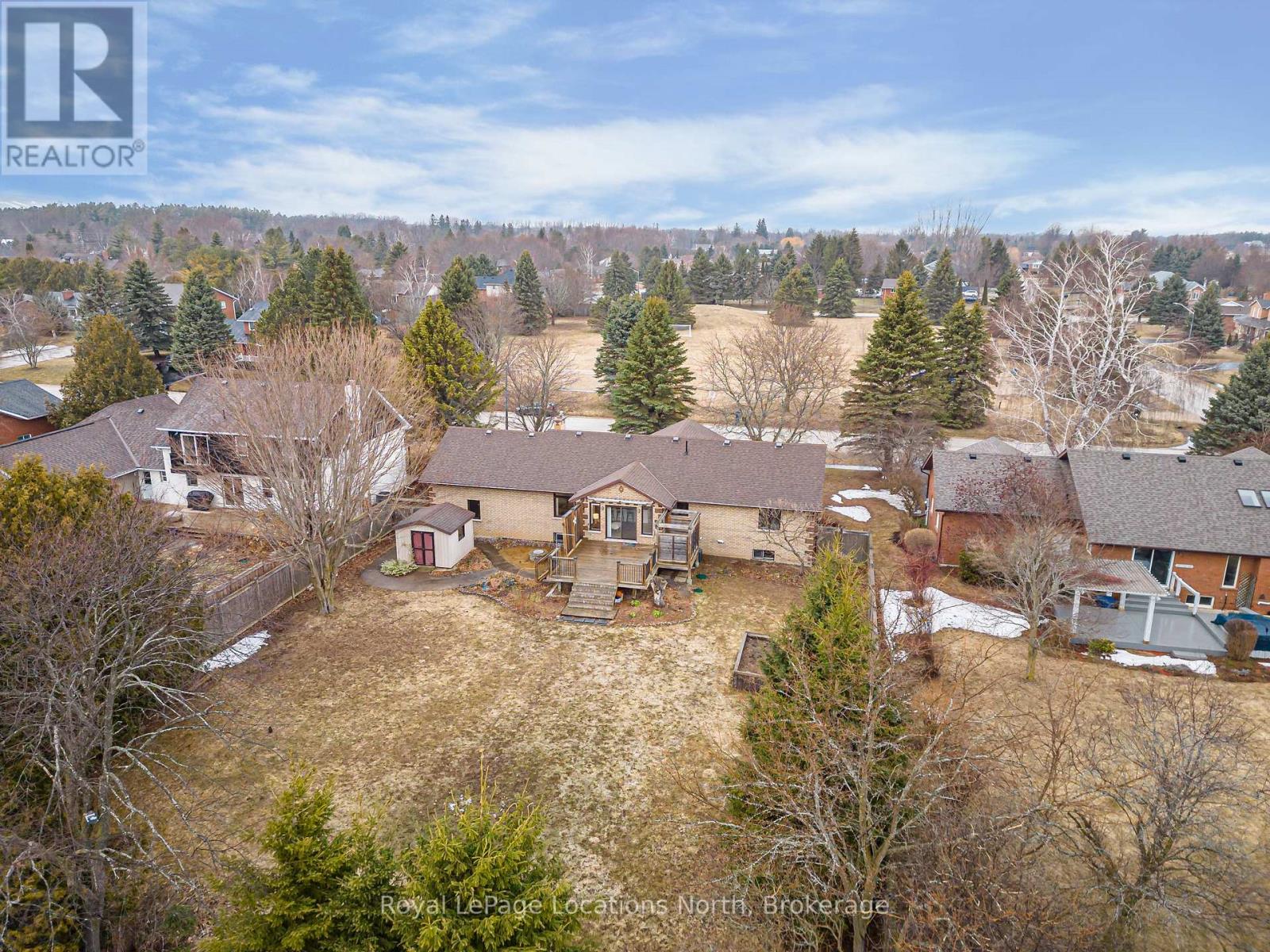 15 Blackburn Avenue, Clearview (Nottawa), Ontario  L0M 1P0 - Photo 39 - S12930724