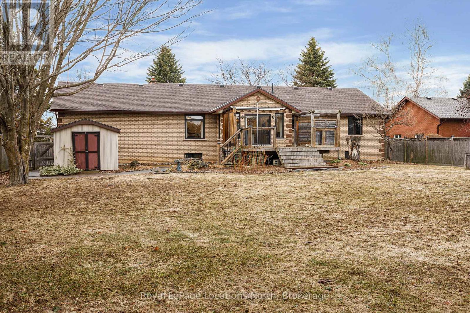 15 Blackburn Avenue, Clearview (Nottawa), Ontario  L0M 1P0 - Photo 44 - S12930724