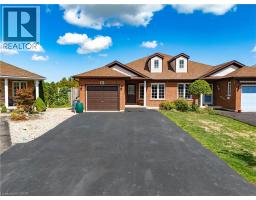 62 GOLDEN ACRES Drive, Smithville, Ontario