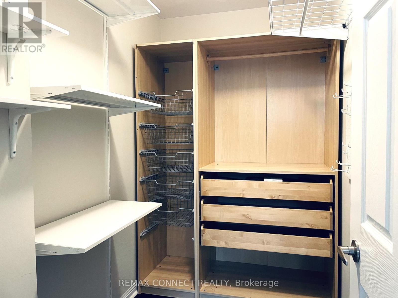 673 - 38 Stadium Road, Toronto, Ontario  M5V 3P4 - Photo 16 - C12930668