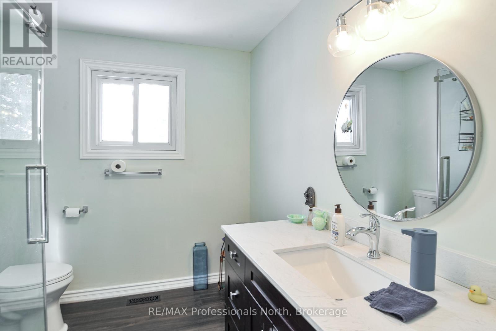 76 Westvale Drive, Bracebridge, Ontario P1L 1B3 - Photo 13 - X12930628