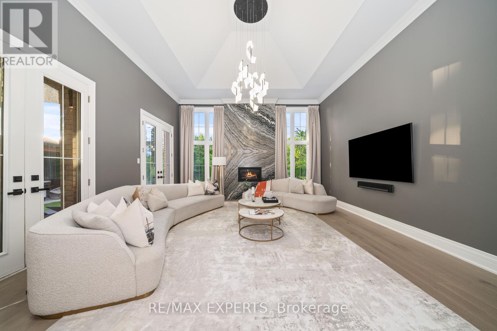 32 James Stokes Court, King, Ontario  L7B 1L6 - Photo 20 - N12911848