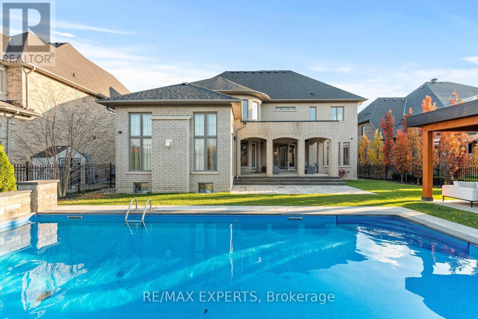 32 James Stokes Court, King, Ontario  L7B 1L6 - Photo 39 - N12911848