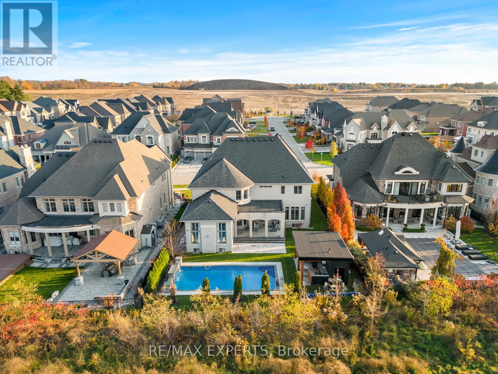 32 James Stokes Court, King, Ontario  L7B 1L6 - Photo 43 - N12911848