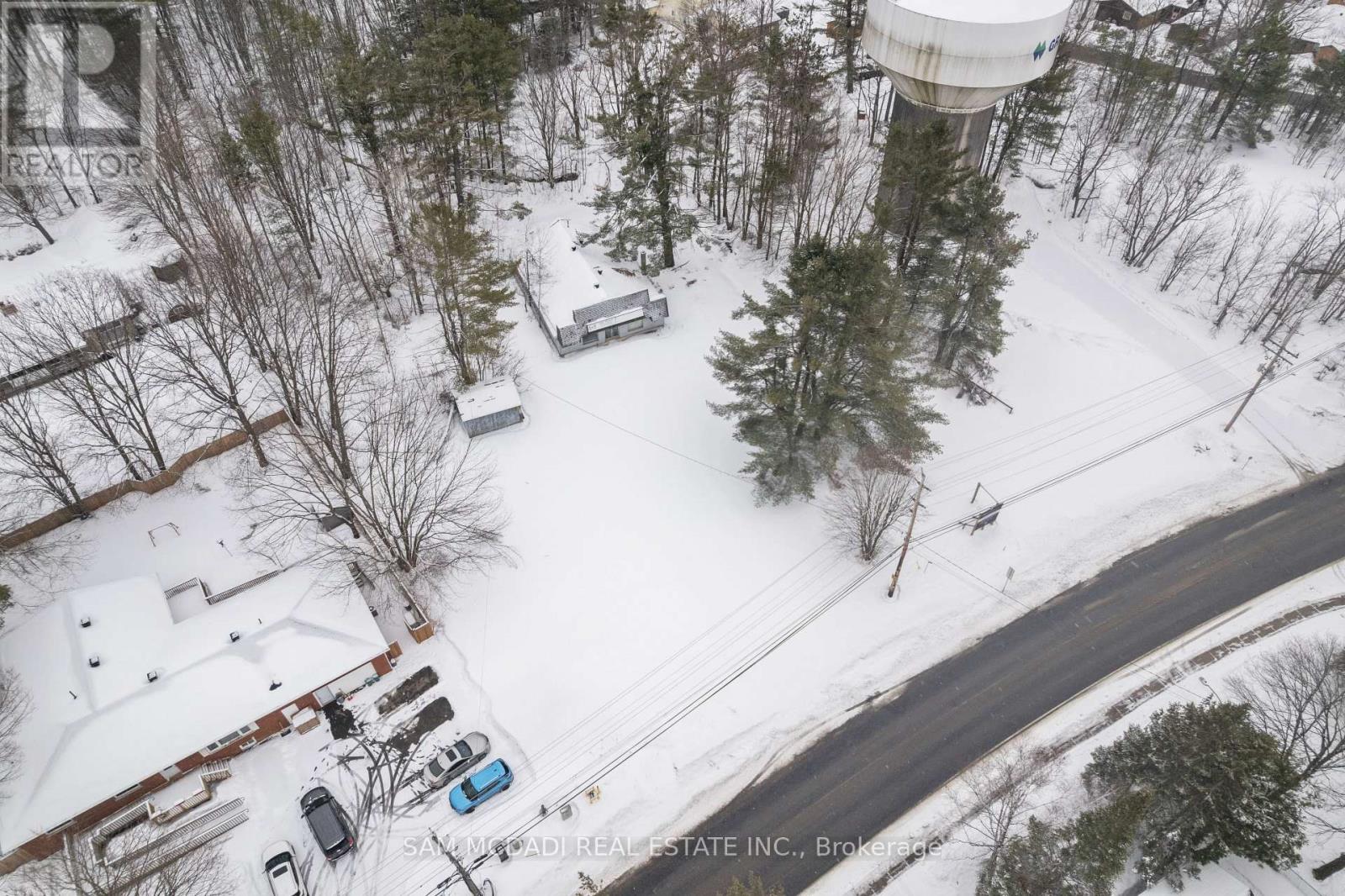 530 Muskoka Beach Road, Gravenhurst, Ontario P1P 1M9 - Photo 5 - X12901806