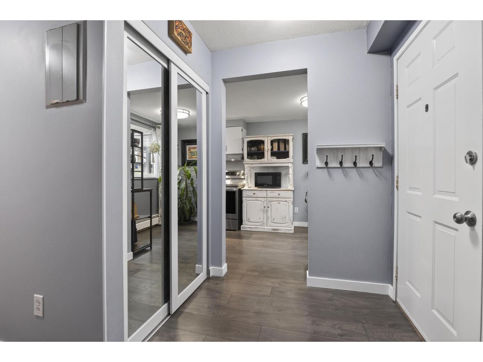 140 7480 138 Street, Surrey, British Columbia  V3W 6G4 - Photo 5 - R3104240