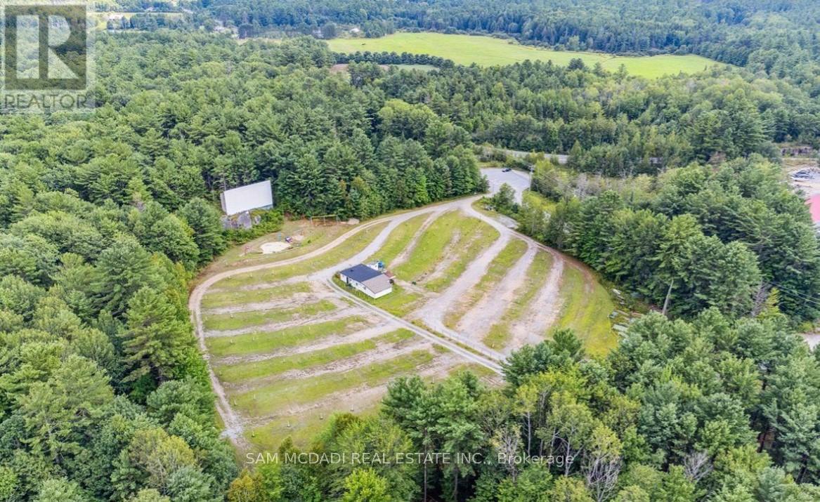 530 Muskoka Beach Road, Gravenhurst, Ontario P1P 1M9 - Photo 2 - X12901806