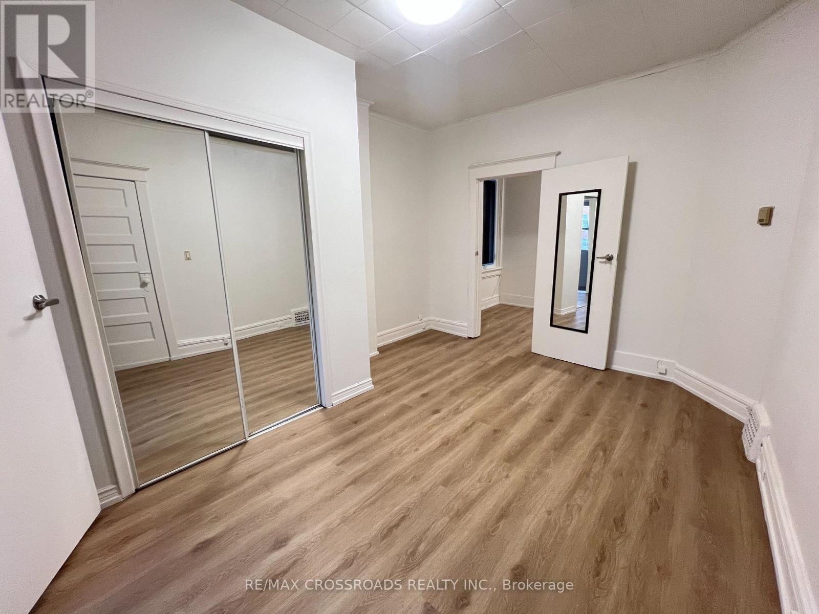 Unit 1 - 82 Curzon Street, Toronto, Ontario  M4M 3B4 - Photo 10 - E12930634