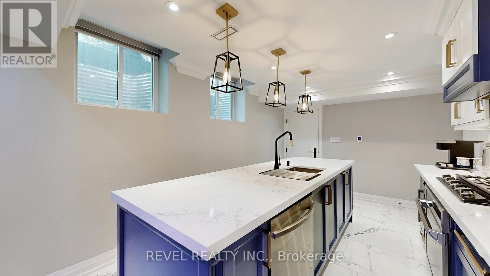 Unknown Address, ,     - Photo 18 - E12930680