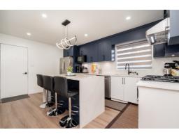 <div class="price">$1,389,900</div> 17233 60 Avenue, Surrey<br><div style="margin-bottom:8px;"><small>Sutton Group-Alliance R.e.s.</small></div><div class='bed_bath'>6 Bed | 4 Bath</div>