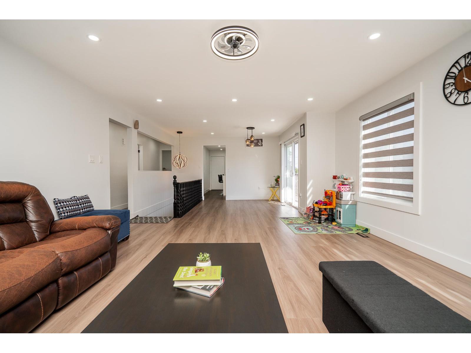 17233 60 Avenue, Surrey, British Columbia  V3S 1T7 - Photo 7 - R3103643