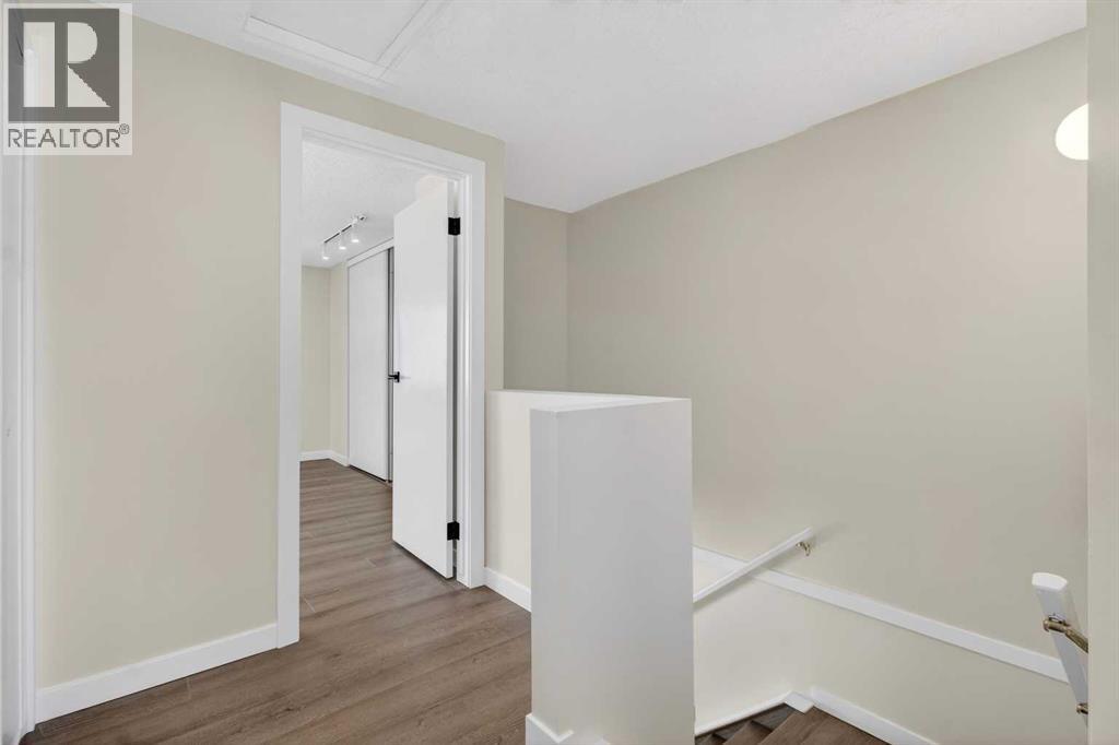 5 Bermuda Lane Nw, Calgary, Alberta  T3K 2K1 - Photo 19 - A2296257