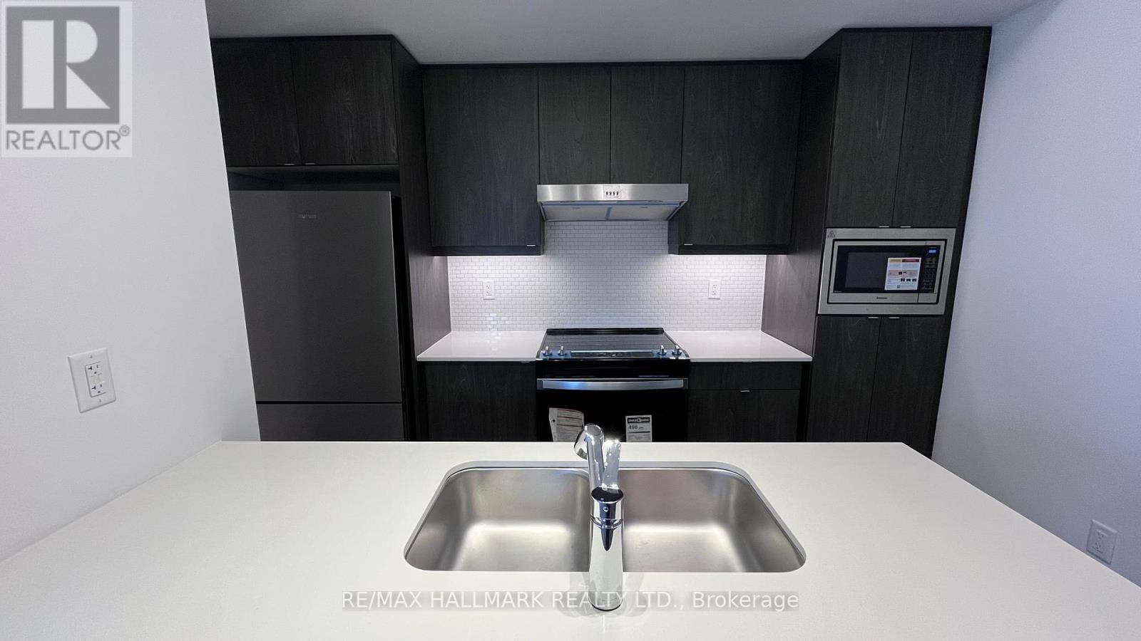 120 - 51 Jefferson Side Road, Richmond Hill, Ontario  L4E 1M1 - Photo 5 - N12930752