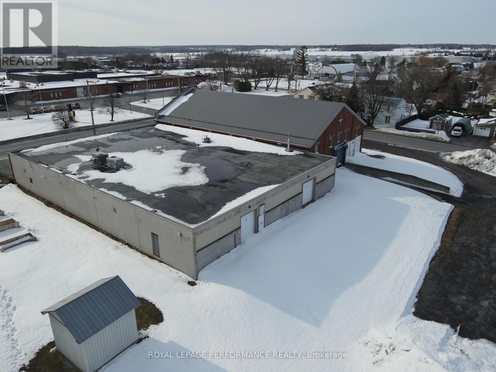 215 Main Street N, North Glengarry, Ontario  K0C 1A0 - Photo 18 - X12930750