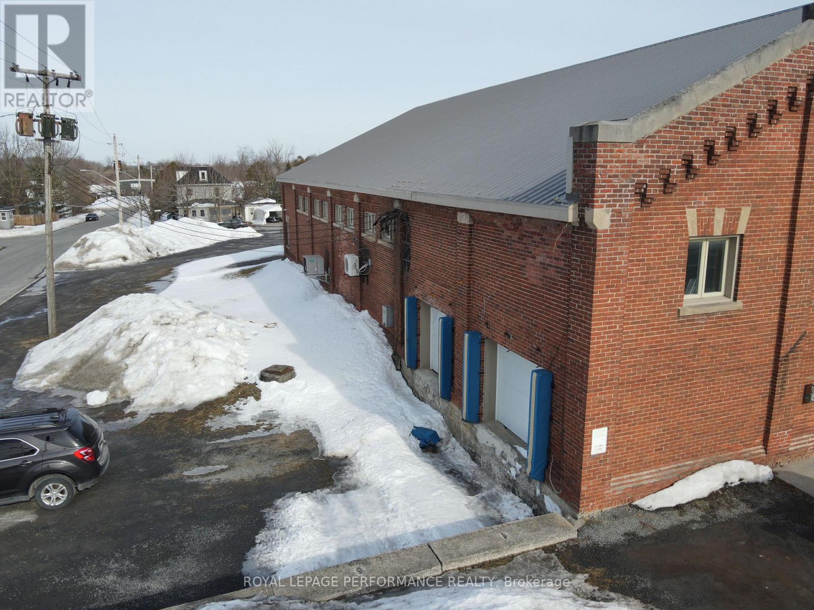 215 Main Street N, North Glengarry, Ontario  K0C 1A0 - Photo 5 - X12930750