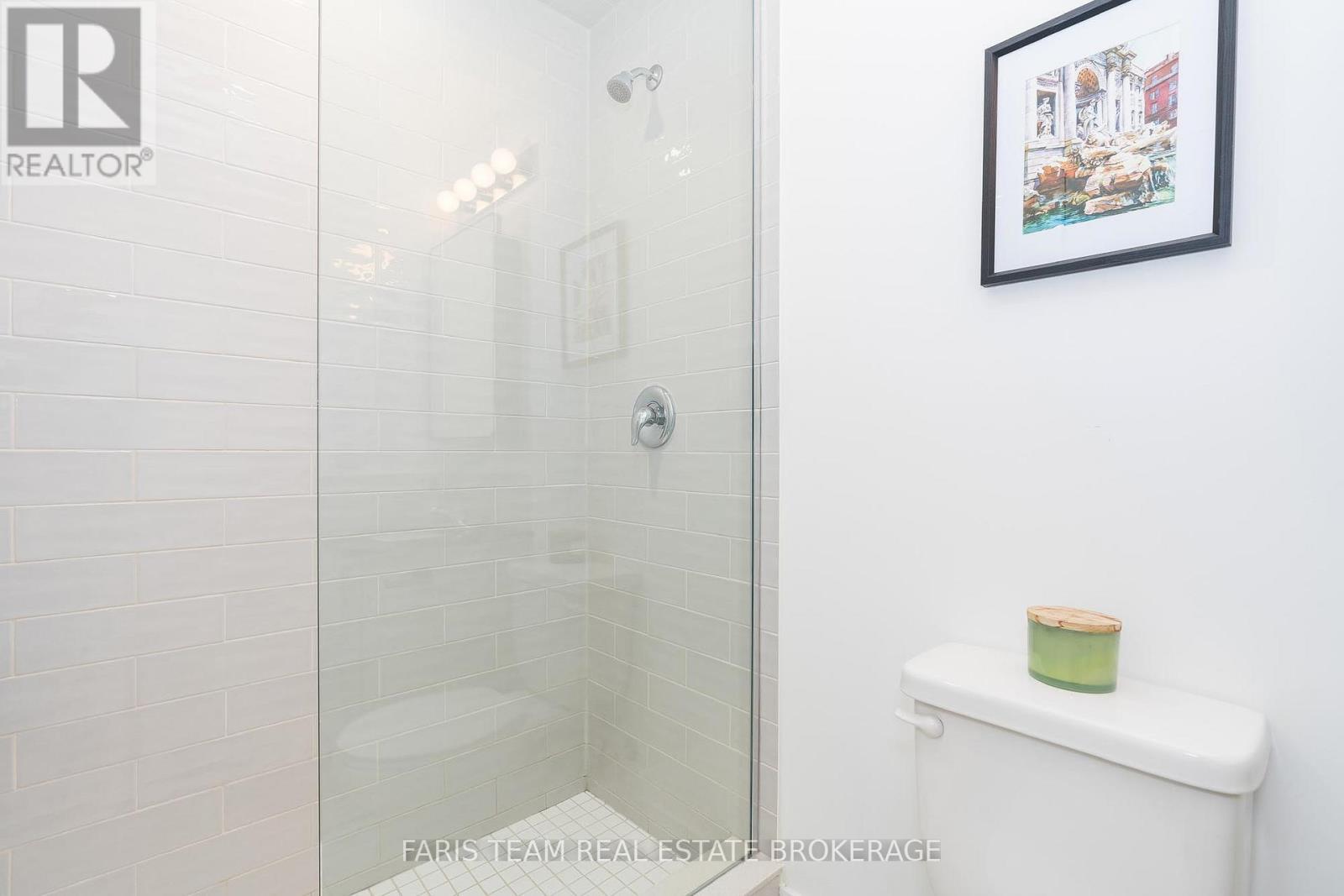 102 - 8 Culinary Lane, Barrie, Ontario  L9J 0T2 - Photo 21 - S12930762