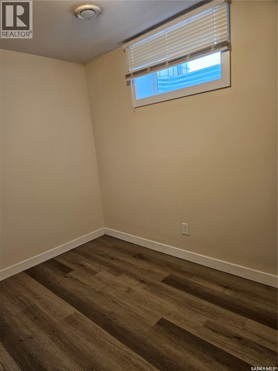 505 L Avenue N, Saskatoon, Saskatchewan  S7L 2P8 - Photo 4 - SK031472