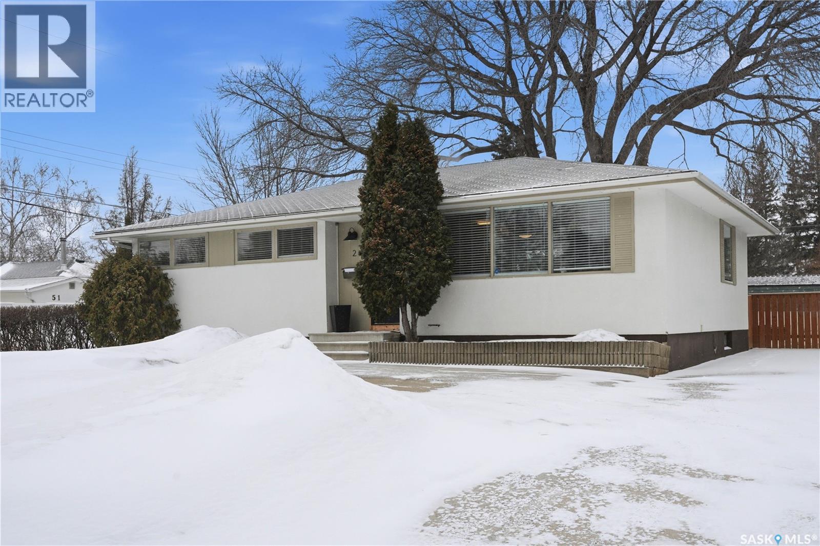 2 Ling Street, Saskatoon, Saskatchewan  S7H 3G3 - Photo 2 - SK031462