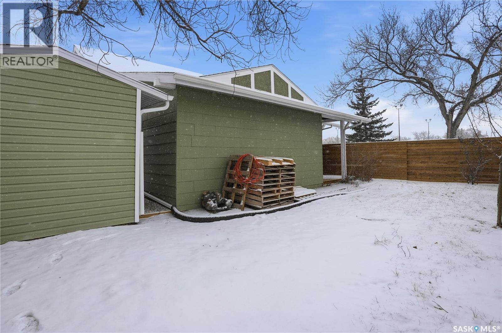 1287 Willow Avenue, Moose Jaw, Saskatchewan  S6H 1H1 - Photo 44 - SK031413