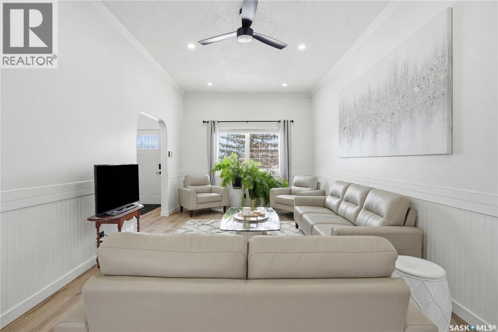 1287 Willow Avenue, Moose Jaw, Saskatchewan  S6H 1H1 - Photo 9 - SK031413