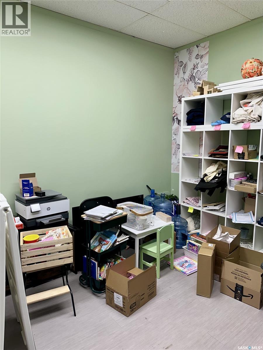 614 Duchess Street, Saskatoon, Saskatchewan  S7K 0R1 - Photo 11 - SK031394