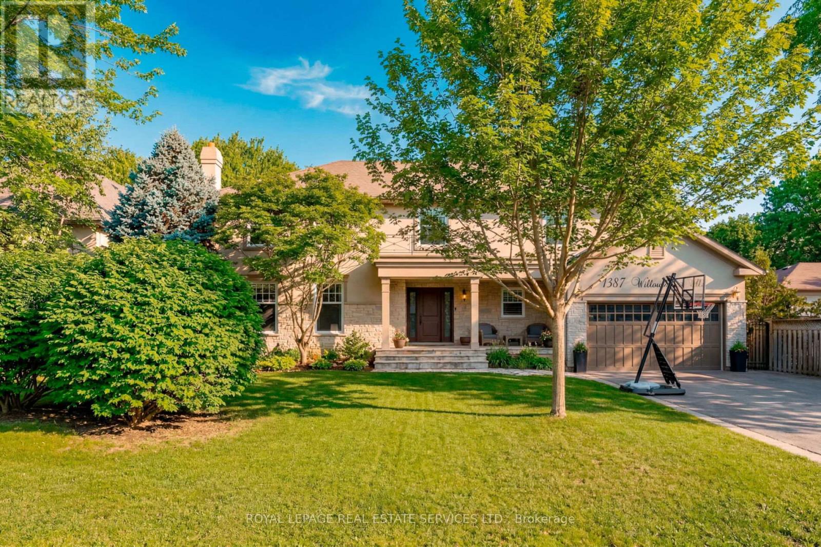 1387 Willowdown Road, Oakville, Ontario  L6L 1X2 - Photo 1 - W12930614