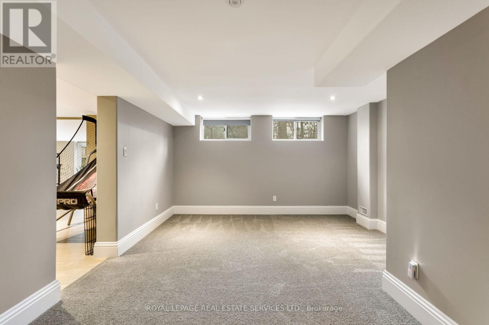 1387 Willowdown Road, Oakville, Ontario  L6L 1X2 - Photo 26 - W12930614