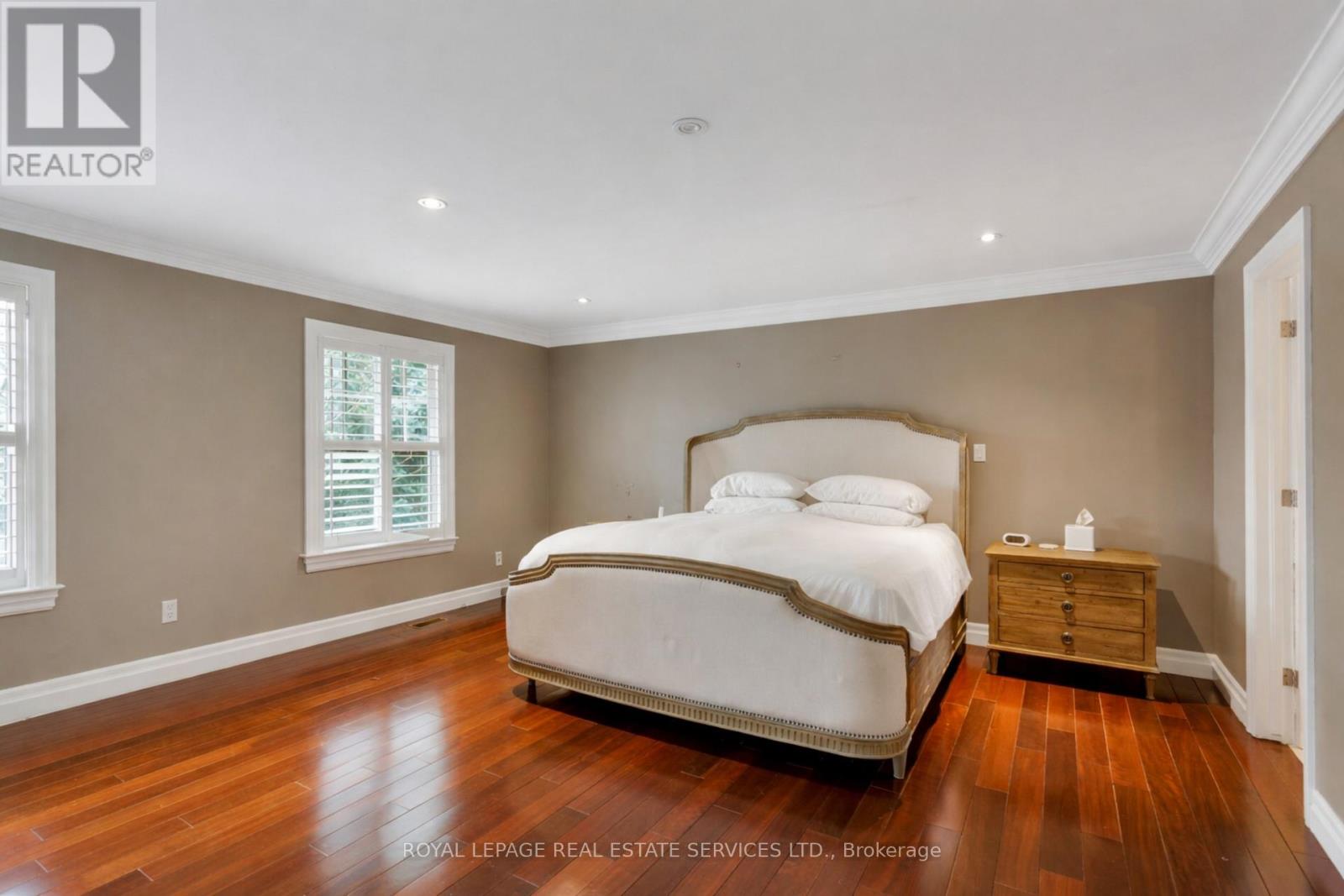 1387 Willowdown Road, Oakville, Ontario  L6L 1X2 - Photo 34 - W12930614