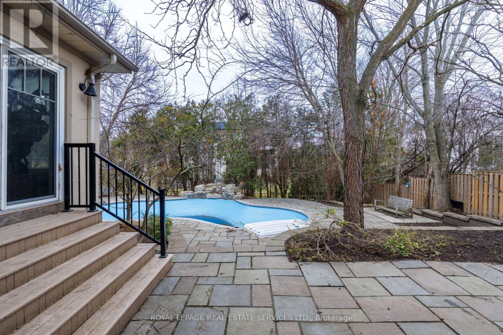 1387 Willowdown Road, Oakville, Ontario  L6L 1X2 - Photo 37 - W12930614