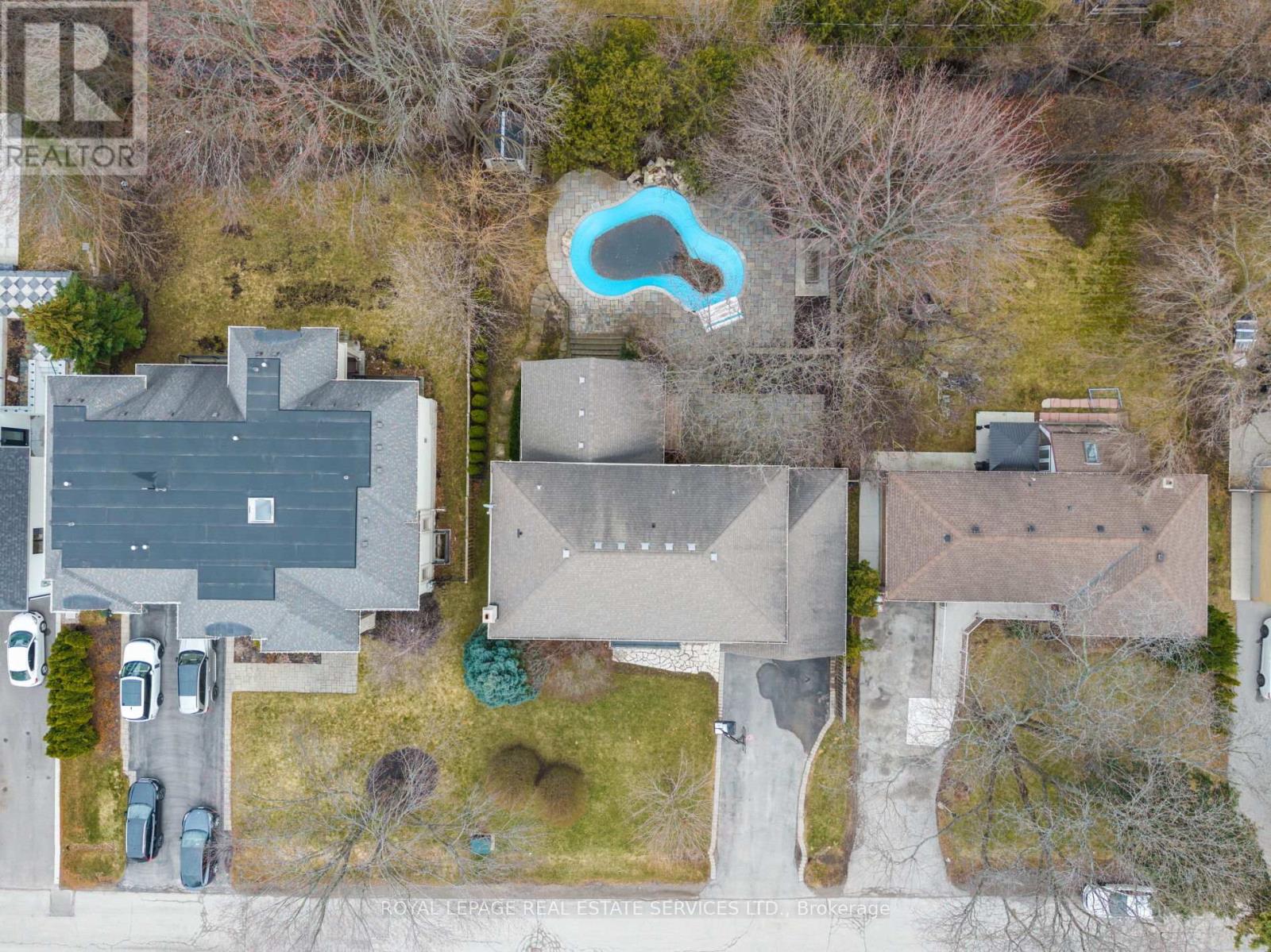 1387 Willowdown Road, Oakville, Ontario  L6L 1X2 - Photo 44 - W12930614