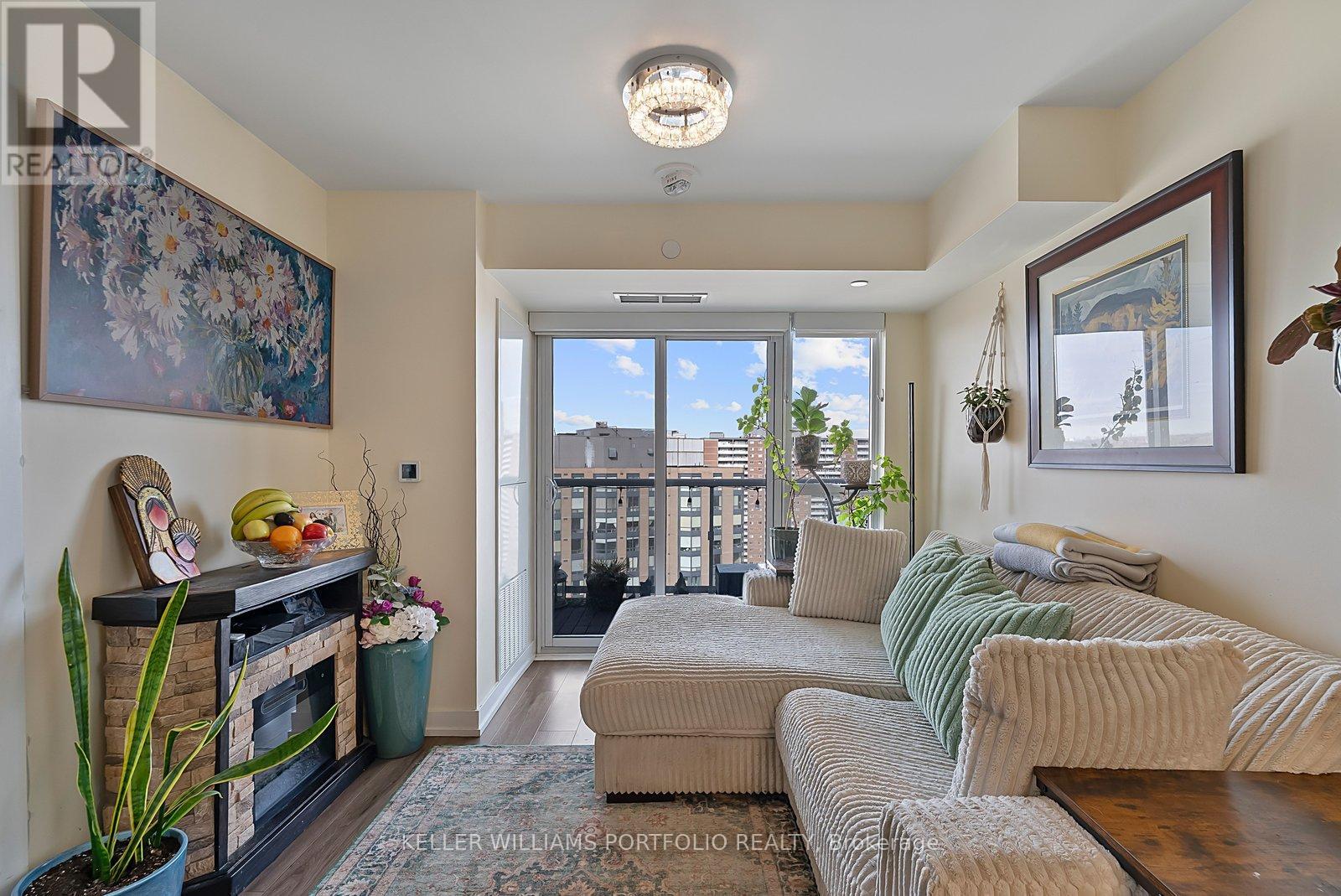 1807 - 10 Wilby Crescent, Toronto, Ontario  M9N 0B6 - Photo 10 - W12930642