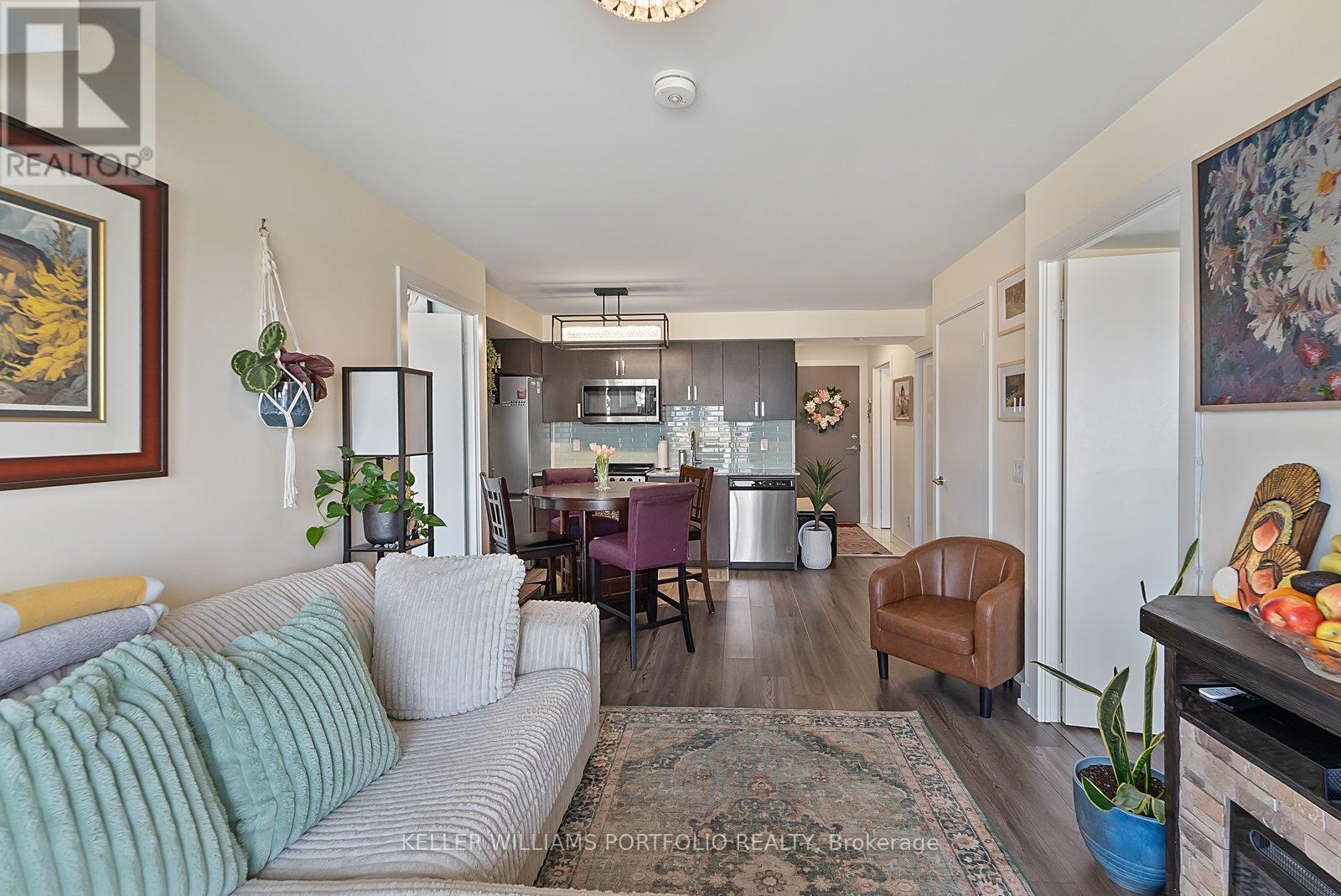 1807 - 10 Wilby Crescent, Toronto, Ontario  M9N 0B6 - Photo 12 - W12930642