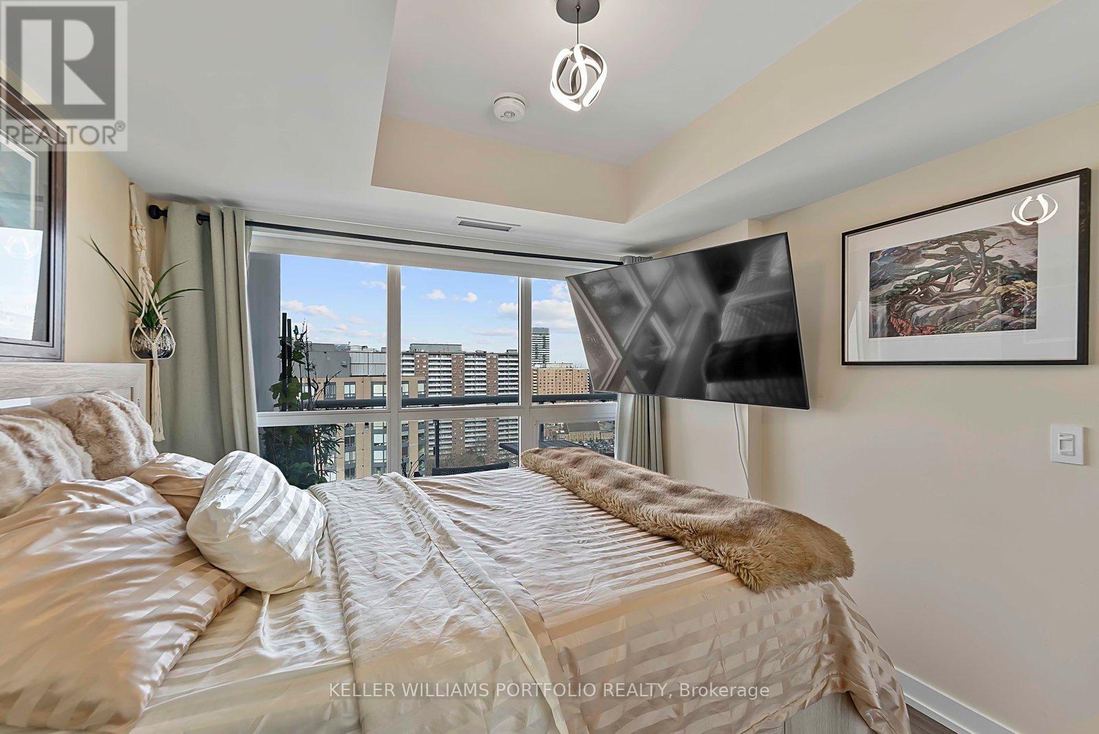 1807 - 10 Wilby Crescent, Toronto, Ontario  M9N 0B6 - Photo 20 - W12930642