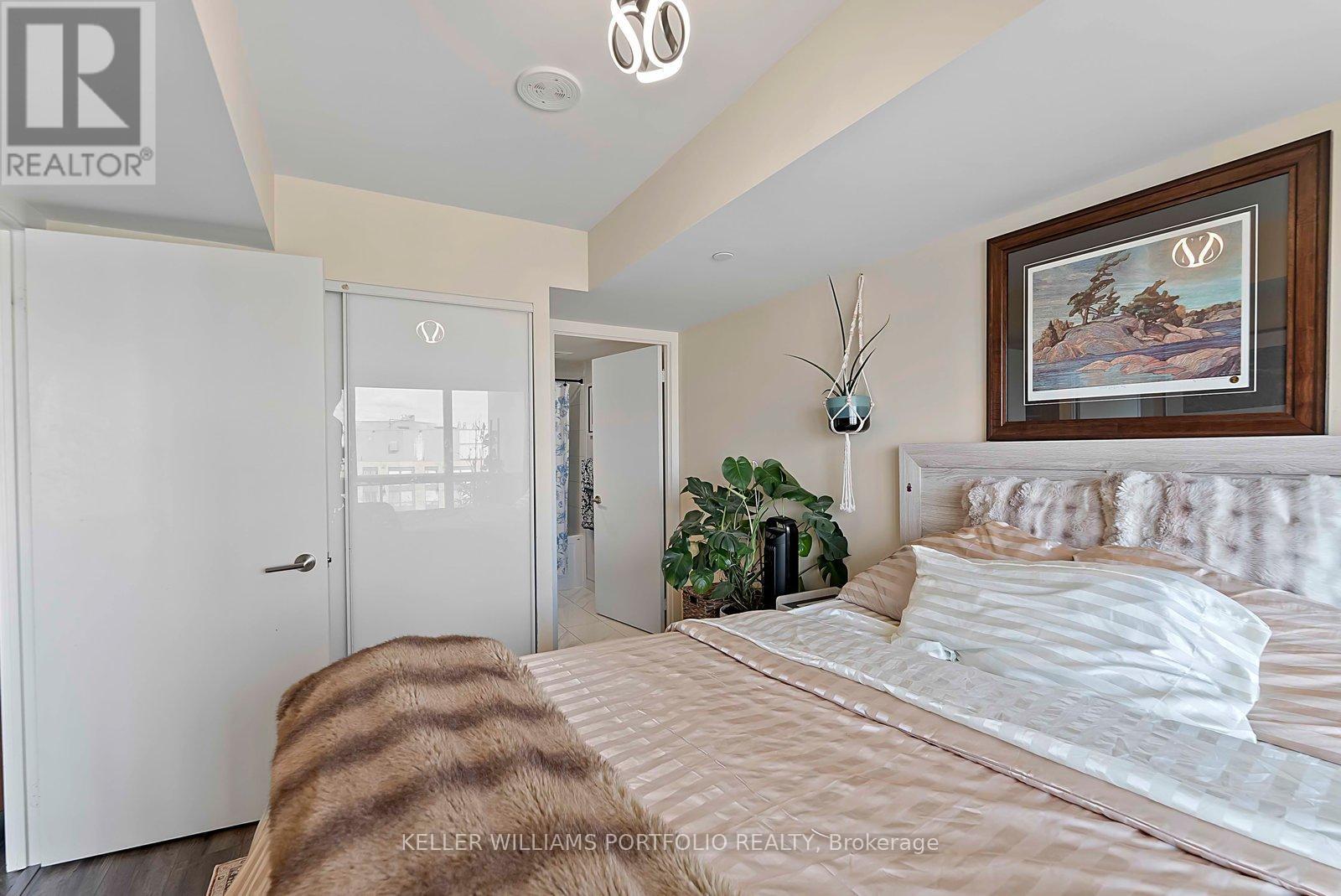 1807 - 10 Wilby Crescent, Toronto, Ontario  M9N 0B6 - Photo 21 - W12930642