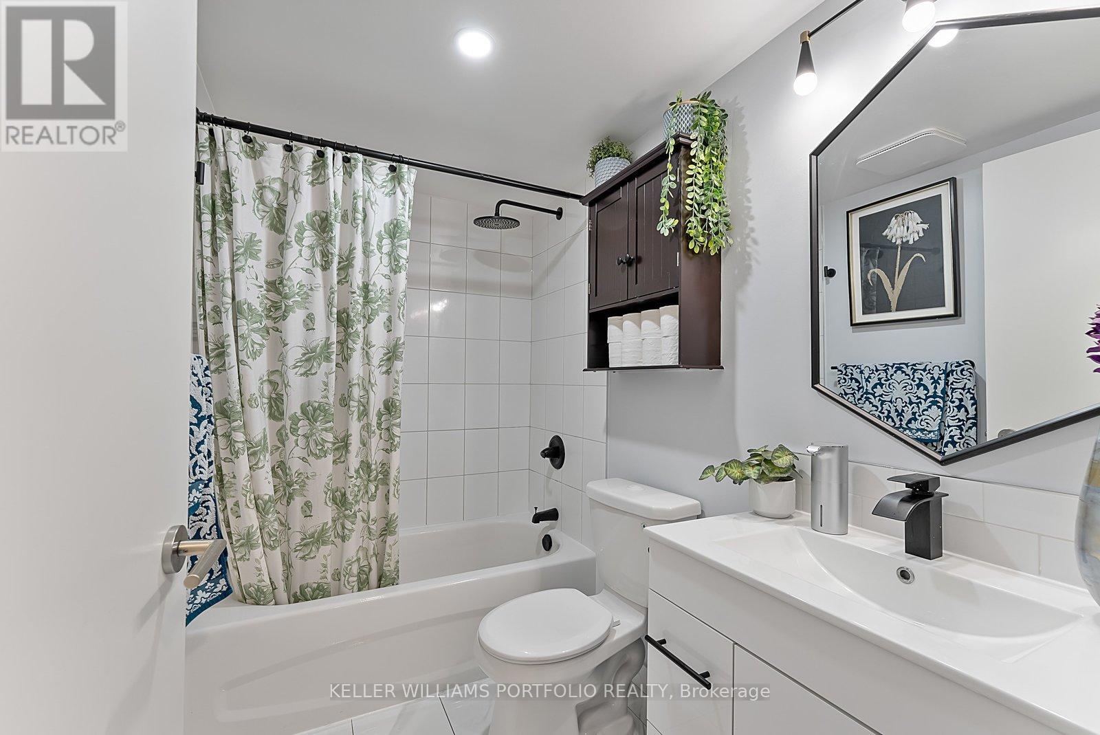 1807 - 10 Wilby Crescent, Toronto, Ontario  M9N 0B6 - Photo 25 - W12930642