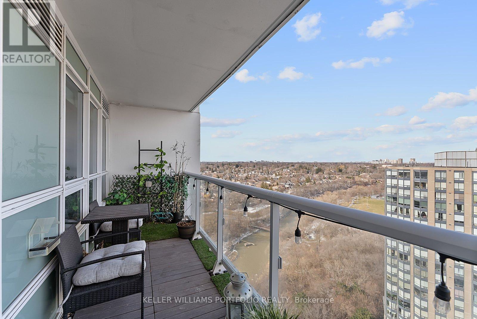 1807 - 10 Wilby Crescent, Toronto, Ontario  M9N 0B6 - Photo 26 - W12930642