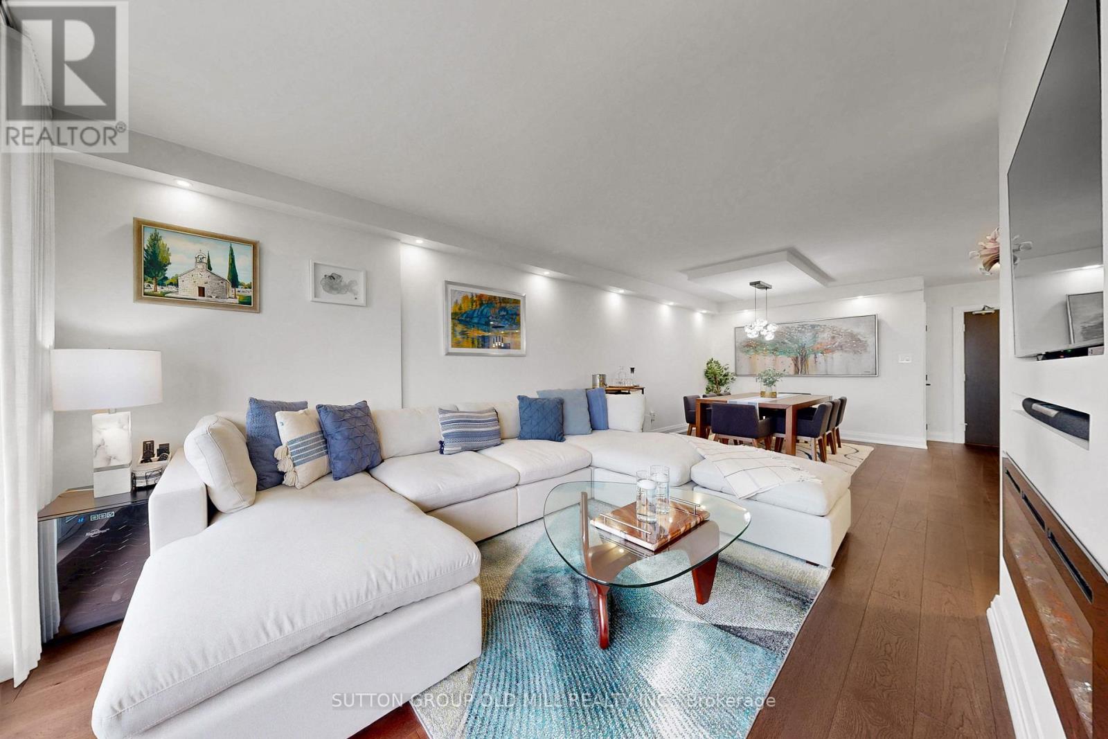 708 - 820 Burnhamthorpe Road, Toronto, Ontario  M9C 4W2 - Photo 12 - W12930658