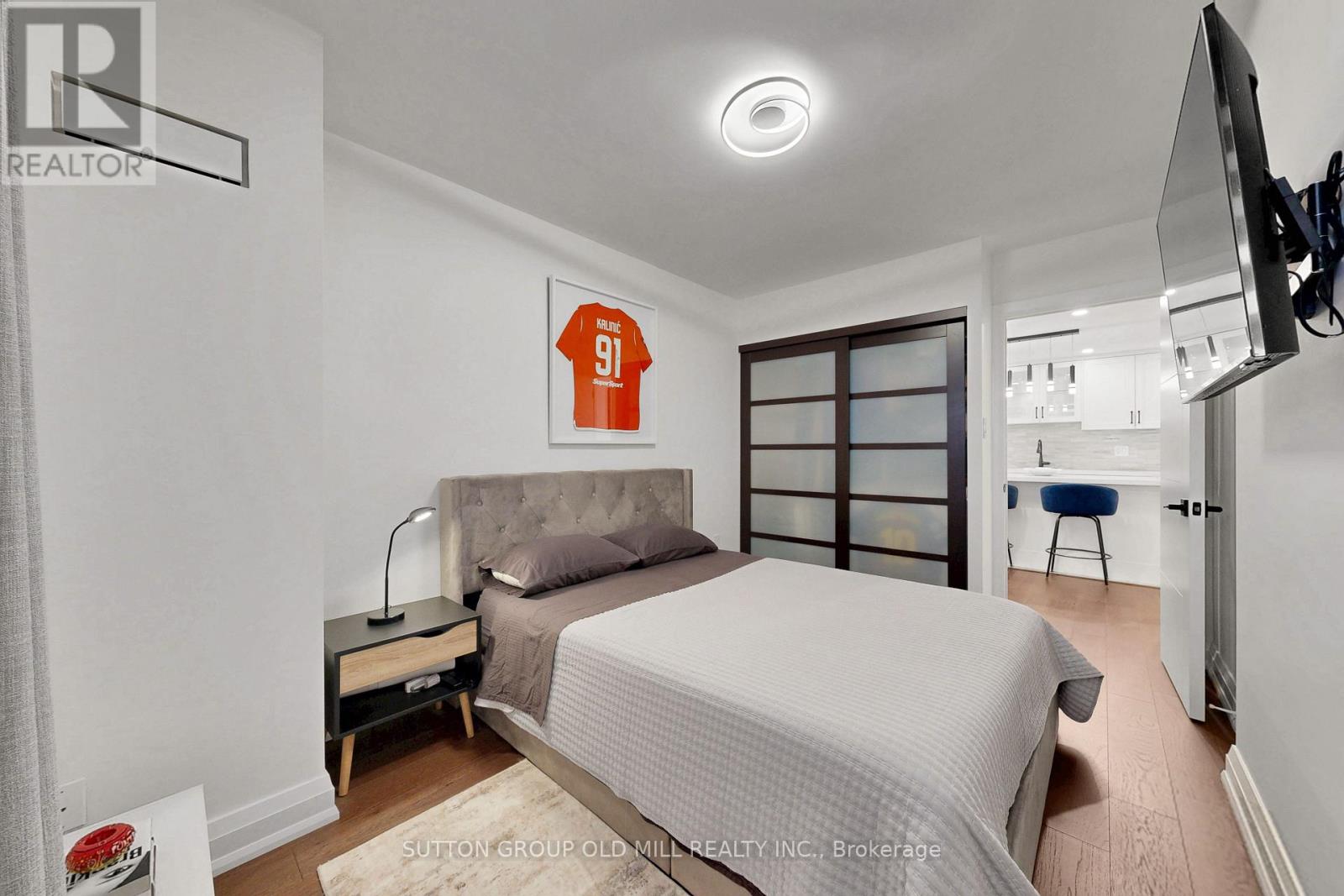 708 - 820 Burnhamthorpe Road, Toronto, Ontario  M9C 4W2 - Photo 24 - W12930658