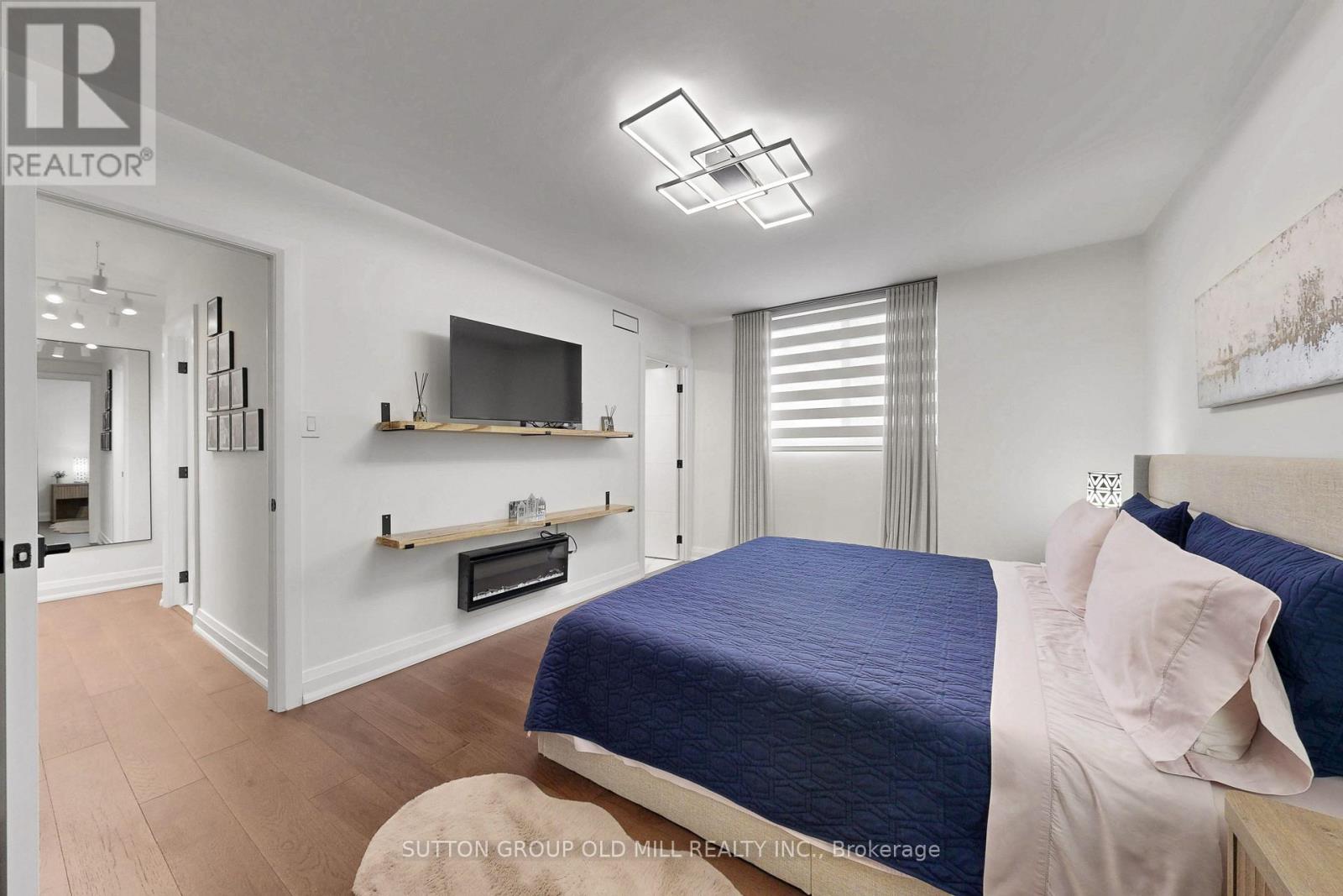 708 - 820 Burnhamthorpe Road, Toronto, Ontario  M9C 4W2 - Photo 32 - W12930658