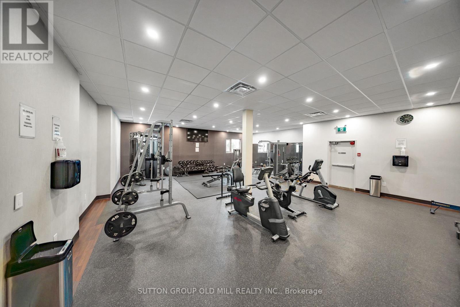 708 - 820 Burnhamthorpe Road, Toronto, Ontario  M9C 4W2 - Photo 43 - W12930658